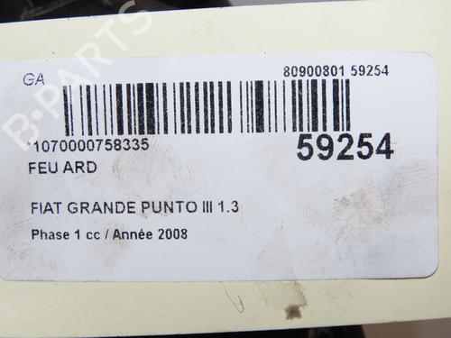 Fanale posteriore destro Fanale posteriore destro FIAT GRANDE PUNTO (199_) 1.3 D Multijet (75 hp) 37226072 37226072