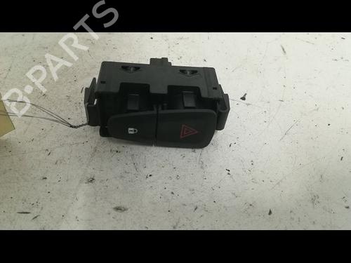 Used Warning switch RENAULT MEGANE III Hatchback (BZ0/1_, B3_) 1.5 dCi (BZ0C) (90 hp) 9604642