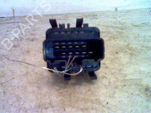 Used Right rear window switch Right rear window switch 23176565 23176565
