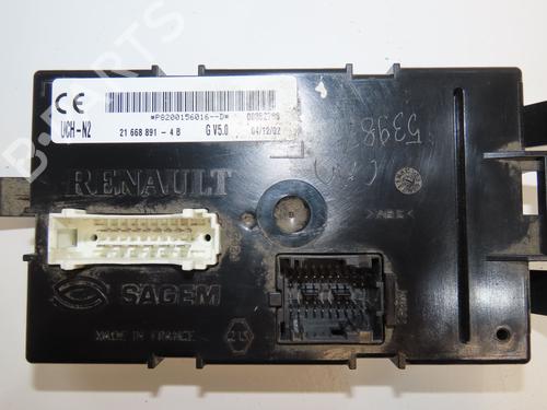 Engine control unit (ECU) RENAULT TRAFIC II Bus (JL) 1.9 dCI 80 (JL0B) | BP30047730M57 