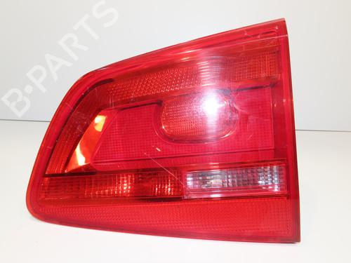 Højre baglygte bagklap VW TOURAN (1T3) 2.0 TDI (140 hp) 28969495
