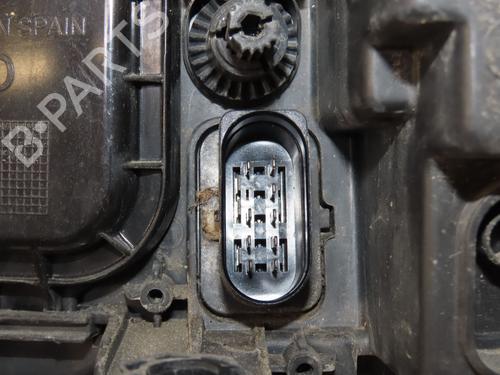 Right headlight SEAT IBIZA IV (6J5, 6P1) 1.6 TDI | BP28802235C29 