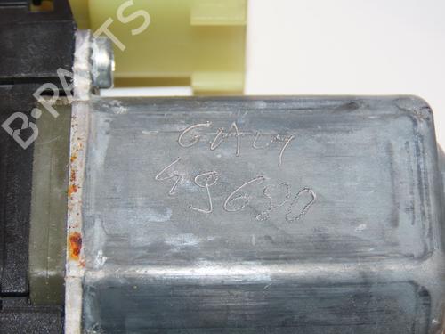 Rudehejsemekanisme Højre bagtil MASERATI GHIBLI III (M157) 3.0 D (275 hp) 17051517