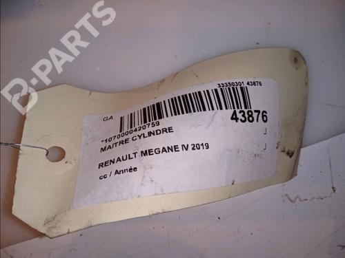 Brake master cylinder RENAULT MEGANE IV Hatchback (B9A/M/N_) 1.5 Blue dCi 115 (B9A6) | BP11976454M77 