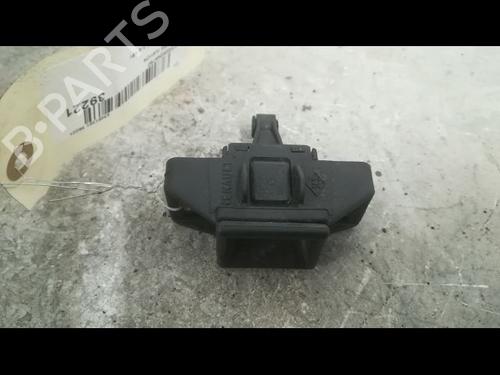 Used Tailgate lock RENAULT CLIO II (BB_, CB_) 1.4 16V (B/CB0P, BB13) (98 hp) 9609684