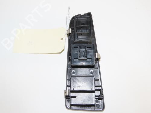 Left front window switch FIAT PUNTO EVO (199_) 1.3 D Multijet | BP33860686I27 - Image 3