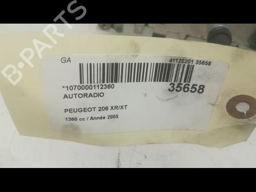 Used Radio PEUGEOT 206 Hatchback (2A/C) 1.4 16V (88 hp) 9597850