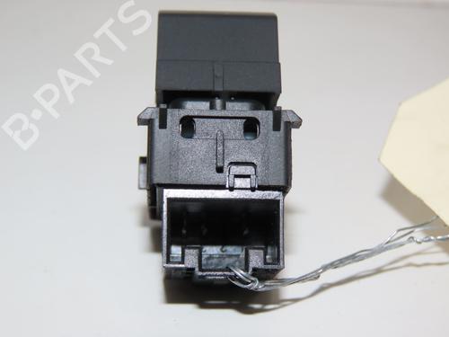 Used Left rear window switch SEAT LEON (KL1, KLG) 1.5 eTSI (150 hp) 17868561