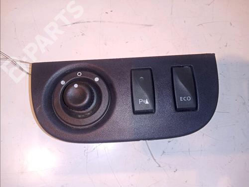 switch-dacia-sandero-ii-tce-90-b8m1-b8ma-b8ac-2012-11102121 main image