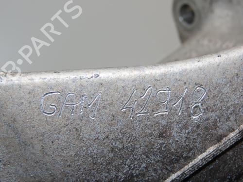 Used Right front steering knuckle Right front steering knuckle BMW 4 Convertible (F33, F83) 425 d (224 hp) 36493969 36493969