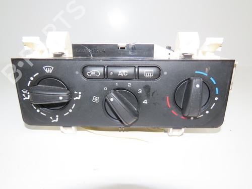 Used Climate control CITROËN C3 I (FC_, FN_) 1.4 HDi (68 hp) 30164321