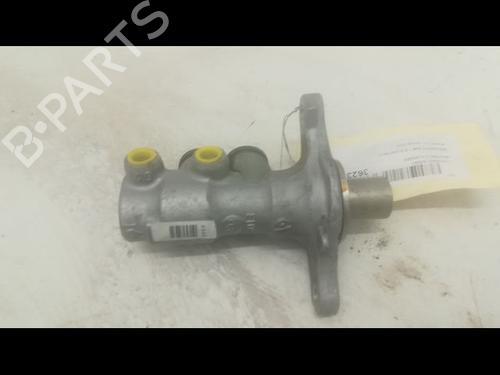 Used Brake master cylinder Brake master cylinder PEUGEOT 208 I (CA_, CC_) 1.6 HDi (92 hp) 9600920 9600920