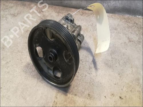 Used Steering pump Steering pump CITROËN C5 I (DC_) 2.2 HDi (DC4HXB, DC4HXE) (133 hp) 9611577 9611577