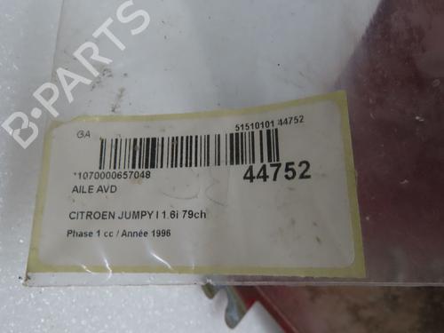 Used Right front fenders Right front fenders 37675073 37675073