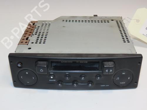 Bilradio RENAULT MASTER II Bus (JD) 2.5 dCi 120 (JD0M, JD1M, JD1W) (115 hp) 28968054