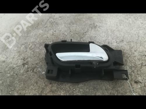 Used Front right interior door handle PEUGEOT 407 (6D_) 2.0 HDi 135 (6DRHRH, 6DRHRE, 6DRHRG, 6DRHRJ) (136 hp) 9609107