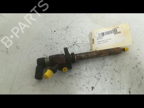 Used Injector PEUGEOT 407 (6D_) 2.0 HDi 135 (6DRHRH, 6DRHRE, 6DRHRG, 6DRHRJ) (136 hp) 9608852