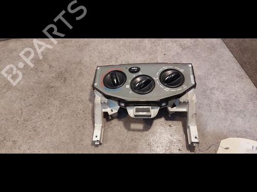 Used Climate control Climate control 9613288 9613288