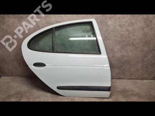 Dør høyre bak RENAULT MEGANE I (BA0/1_) 1.4 16V (BA0D, BA1H, BA0W, BA10) (95 hp) 9611077