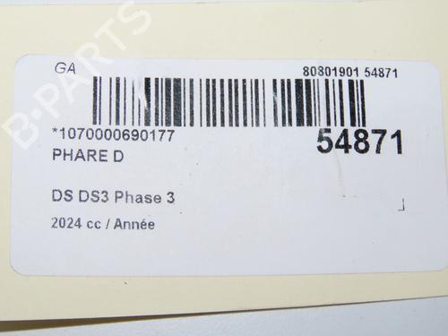 Used Right headlight DS DS 3 / DS 3 CROSSBACK (UR_, UC_, UJ_) 1.2 PureTech 130 (URHNSS) (131 hp) 31748031