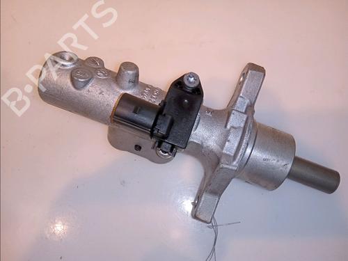 master-brake-vw-transporter-t6-van-sga-sgh-sha-shh-20-tdi-4motion-7la611019rep-2015-15742207 main image