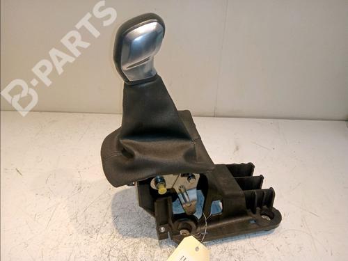 Used Hand brake PEUGEOT 208 I (CA_, CC_) 1.2 VTI 82 (82 hp) 11100383