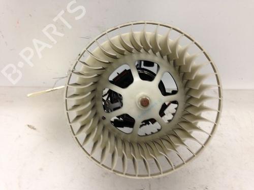 Motor da chauffage Motor da chauffage MERCEDES-BENZ A-CLASS (W168) A 170 CDI (168.009, 168.109) (95 hp) 36493649 36493649