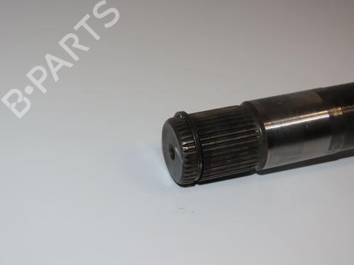 Used Right front driveshaft MERCEDES-BENZ M-CLASS (W164) ML 320 CDI 4-matic (164.122) (224 hp) 28967357