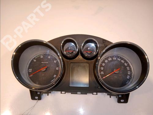 Used Instrument cluster OPEL ASTRA J (P10) 1.7 CDTI (68) (131 hp) 11921406