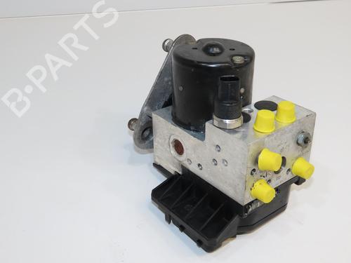 Used ABS pump ABS pump MERCEDES-BENZ A-CLASS (W168) A 160 (168.033, 168.133) (102 hp) 33633905 33633905
