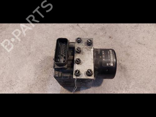Used ABS pump ABS pump PEUGEOT 206 Hatchback (2A/C) 1.4 i (75 hp) 9612538 9612538