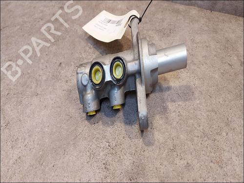 Used Brake master cylinder Brake master cylinder CITROËN C3 II (SC_) 1.0 VTi 68 (68 hp) 9611033 9611033