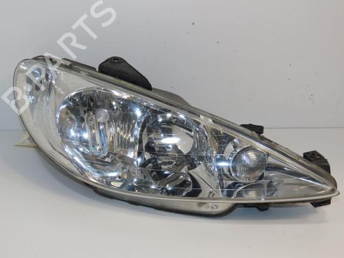 Used Right headlight PEUGEOT 206 CC (2D) 1.6 HDi 110 (109 hp) 26383751