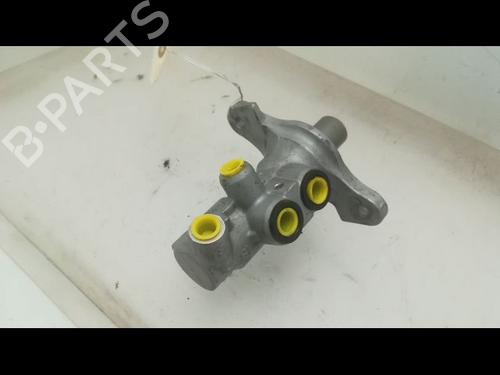 Used Brake master cylinder Brake master cylinder RENAULT CAPTUR I (J5_, H5_) 0.9 TCe 90 (90 hp) 9597960 9597960