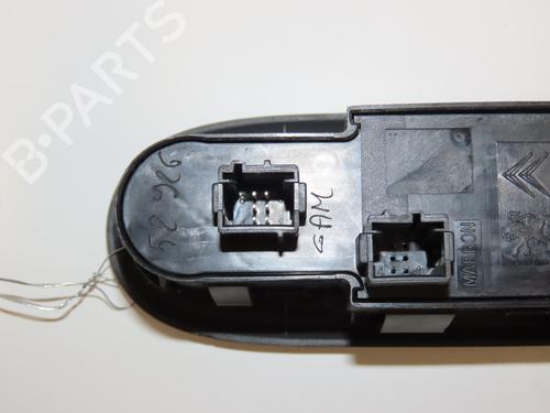 Left front window switch PEUGEOT 308 SW I (4E_, 4H_) 1.6 HDi | BP28968884I27 