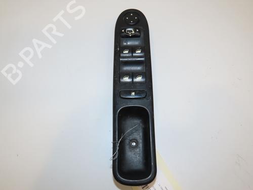 Left front window switch PEUGEOT 307 Break (3E) 2.0 HDI 110 | BP28831763I27