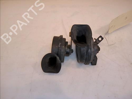 Used Horn VW POLO (9N_, 9A_) 1.2 12V (64 hp) 14874998
