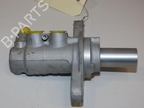 Brake master cylinder RENAULT KADJAR (HA_, HL_) 1.2 TCe 130 (HLMR) | BP29469735M77 