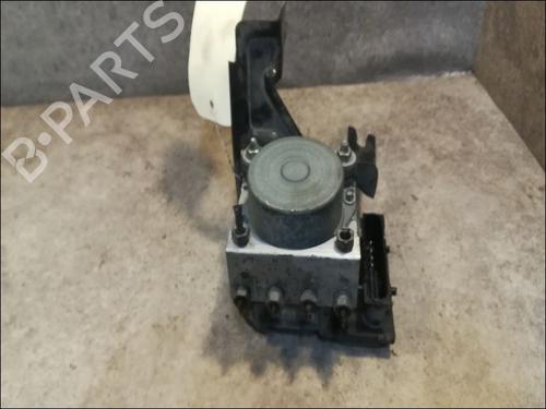 Used ABS pump ABS pump RENAULT CLIO III (BR0/1, CR0/1) 1.5 dCi (C/BR0G, C/BR1G) (68 hp) 9608508 9608508