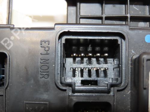 Sikringsdåse CITROËN C5 I (DC_) 2.0 HDi (DCRHZB, DCRHZE) | BP29345177E1 
