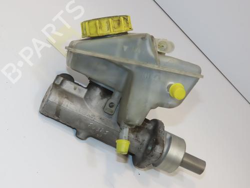 Hovedbremsesylinder VW TRANSPORTER T4 Bus (70B, 70C, 7DB, 7DK, 70J, 70K, 7DC, 7DJ) 2.5 TDI (151 hp) 28967659