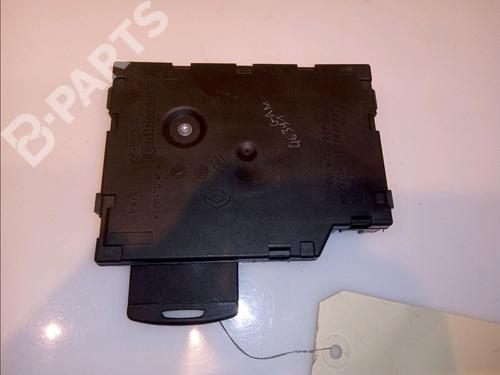 Used Card reader RENAULT CLIO IV (BH_) 1.5 dCi 90 (90 hp) 11628341