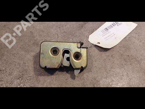 Bakluke lås FORD FIESTA IV (JA_, JB_) 1.25 i 16V (75 hp) 9613962