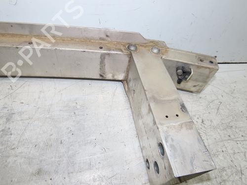 Used Front bumper reinforcement Front bumper reinforcement 31912142 31912142