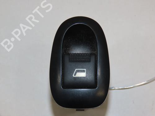 switch-peugeot-1007-km_-14-hdi-6552zg-2005-9600267 main image