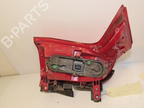 Right taillight PEUGEOT 5008 (0U_, 0E_) 1.6 HDi | BP16740961C35 
