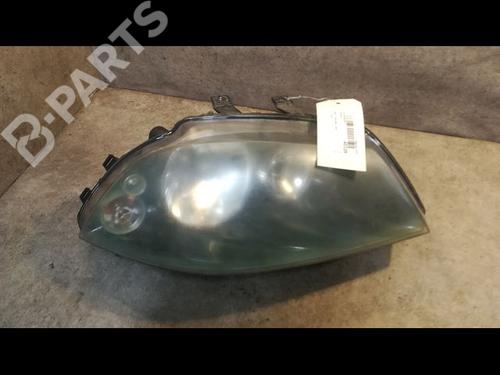 Faro destro SEAT CORDOBA (6L2) 1.9 TDI (131 hp) 9608699