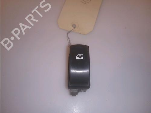 Used Switch RENAULT CLIO III (BR0/1, CR0/1) 1.5 dCi (C/BR0G, C/BR1G) (68 hp) 15624387