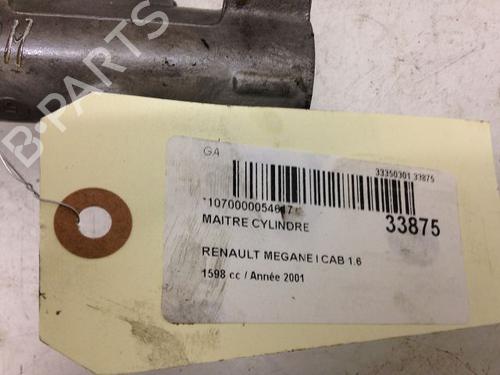 Used Brake master cylinder RENAULT MEGANE I Cabriolet (EA0/1_) 1.6 16V (EA04, EA0B, EA11, EA1J) (107 hp) 9594320