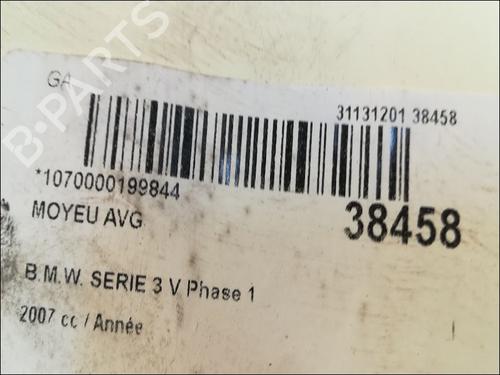 Used Right front steering knuckle BMW 3 (E90) 325 d (197 hp) 14876073